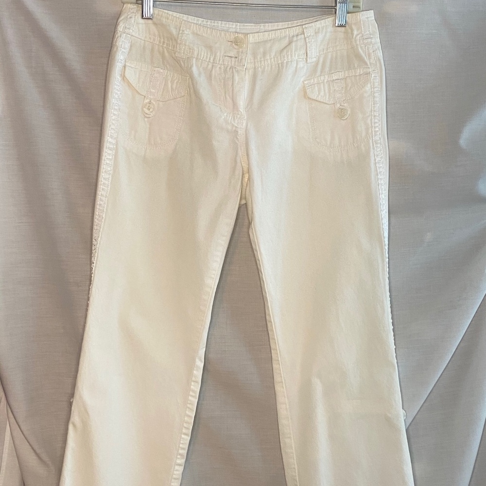 New York & Company White Button Detail Pants